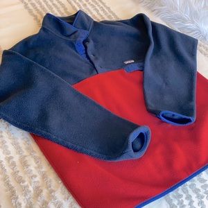 Patagonia Men’s fleece pullover.